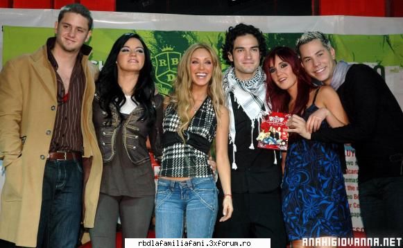 rbd - rbd_anahi y poncho_mia - Bine ati venit